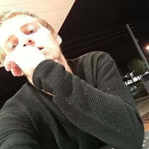 Meet your Posher, Marc